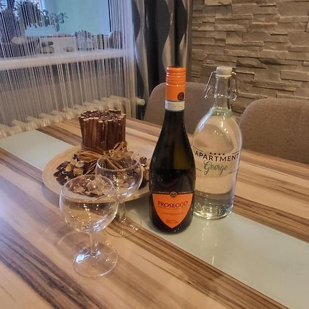 Apartman George Братислава Экстерьер фото